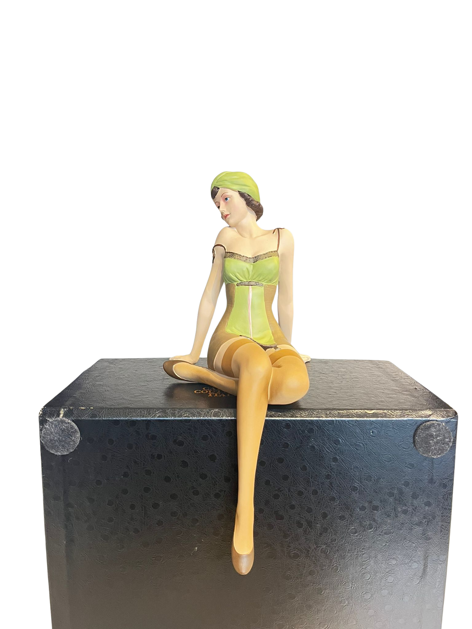 Deko Figur Frau CT-85 – Ausdrucksstarke Wohnskulptur