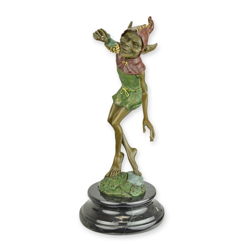 BRONZESKULPTUR EINES TRAUBEN ESSENDEN GOBLIN