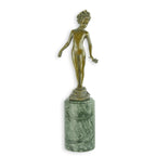 BRONZE-SKULPTUR MÄDCHEN MIT ROSE