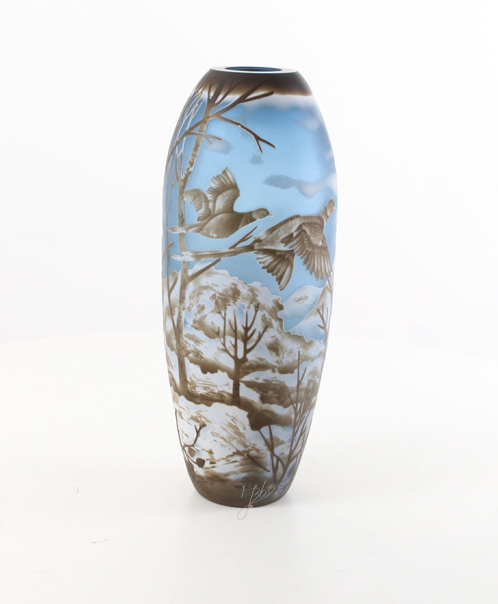 CAMEO GLASS VASE 'WINTER LANDSCAPE' M