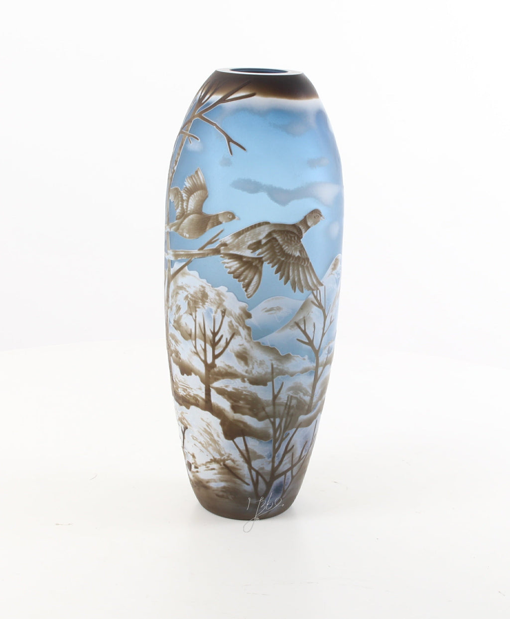 CAMEO GLASS VASE 'WINTER LANDSCAPE' M