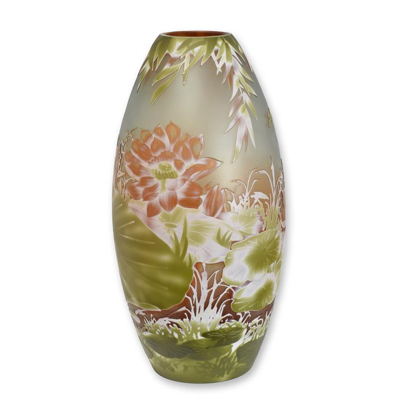 'CAMEO GLAS VASE ''LILLY POND'''